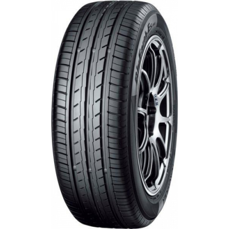 Yokohama 215/55R16 YOKOHAMA BLUEARTH-ES ES32 97V XL CBA68