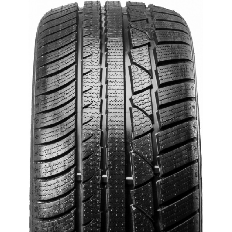 Leao 235/55R18 LEAO WINTER DEFENDER UHP 104H XL 3PMSF